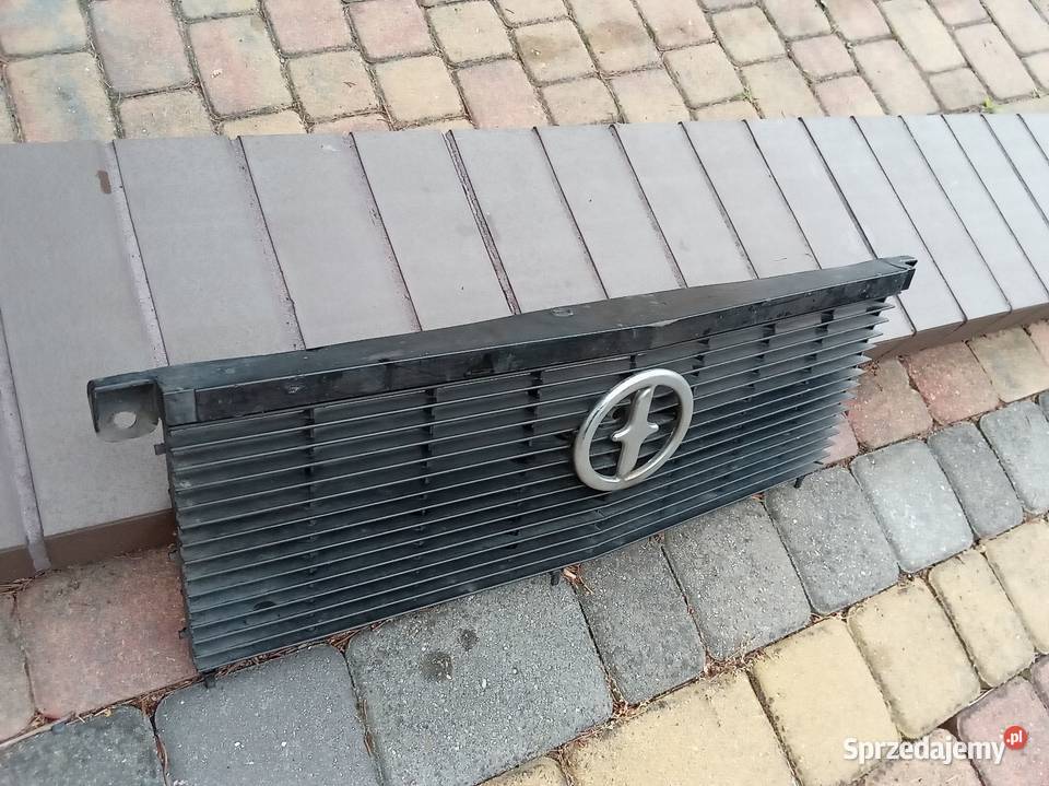 Grill osłona chłodnicy FIAT 125P łódzkie