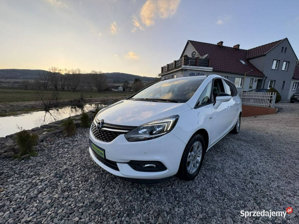 Opel Zafira Tourer Lift 14 Turbo C 2011 wielofunkcyjna kierownica Kamienna Góra sprzedam