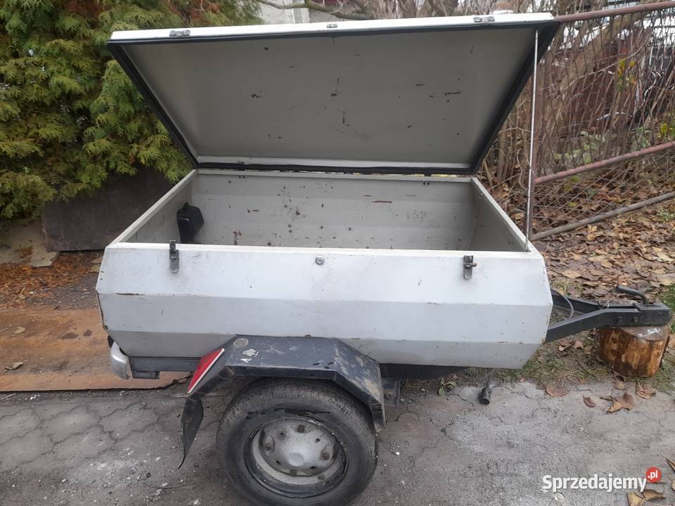 Przyczepa bagażową z PRL do malucha fiat 125 Jaworzno