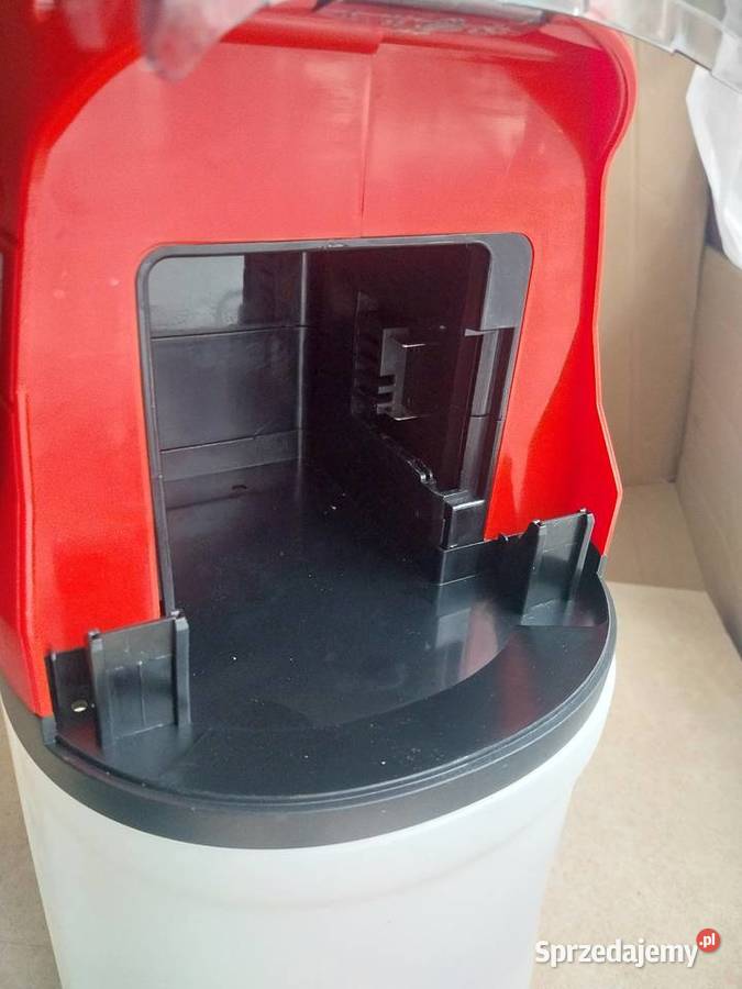 Opryskiwacz firmy Einhell zasilany 18V Łańcut