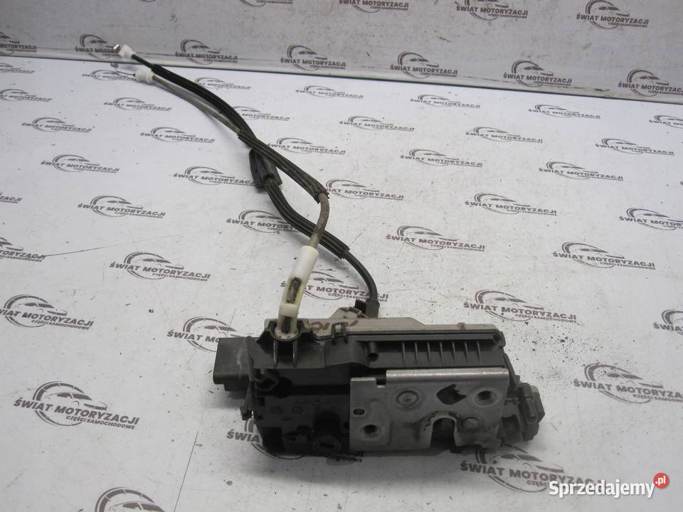 CITROEN C4 II B7 zamek drzwi lewy tył 9685352180