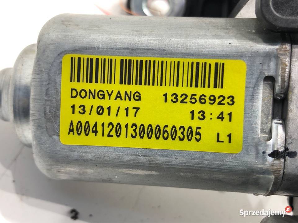 SILNIK WYCIERACZEK TYŁ OPEL ZAFIRA C 13256923