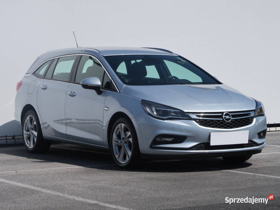 Opel Astra 14 T Lublin