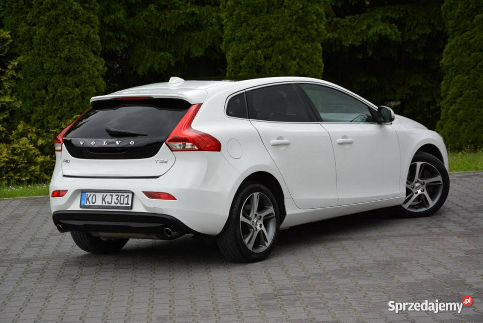 Volvo V40 Lift Full Led Panorama Radar Virtual Ostrów Mazowiecka sprzedam