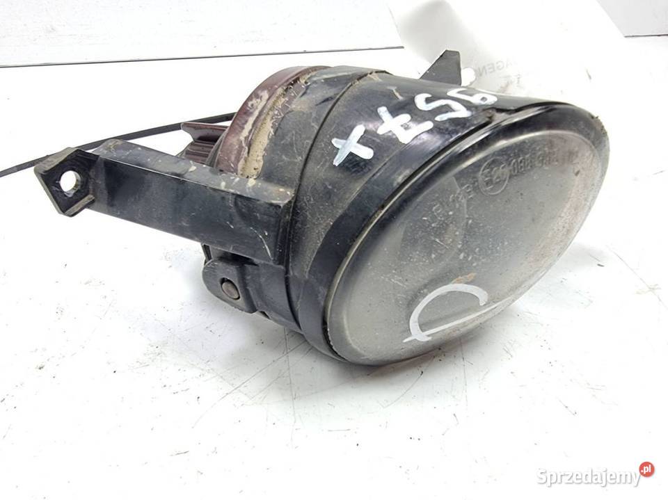 HALOGEN PRAWY VOLKSWAGEN TOURAN osobowe kujawsko-pomorskie Lipno