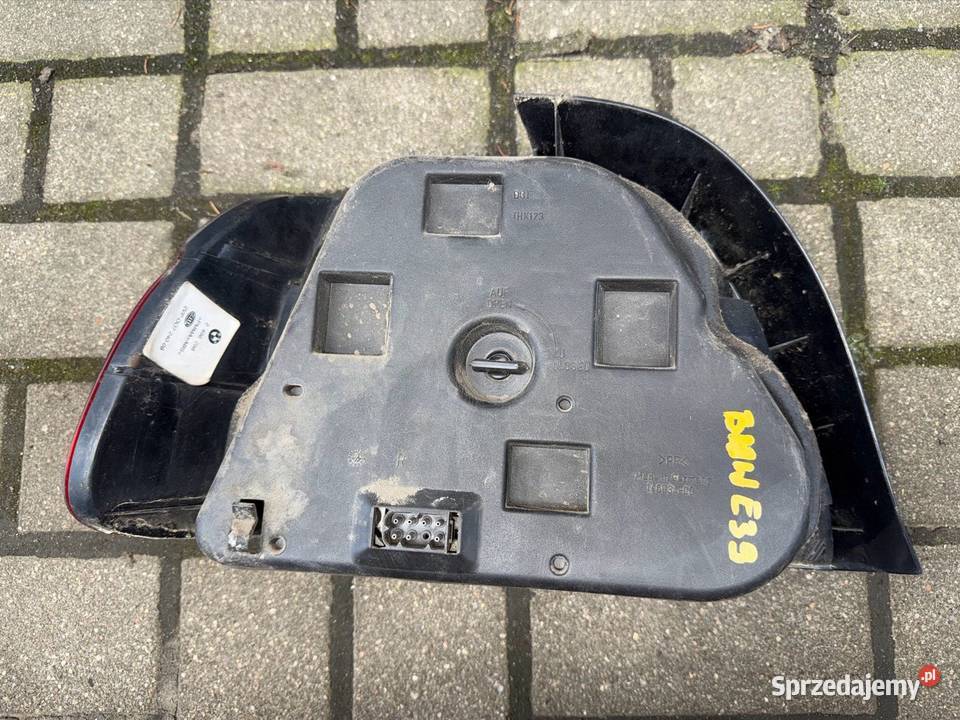 Lampa tył prawa BMW 5 E39 sedan Ostrów Wielkopolski sprzedam