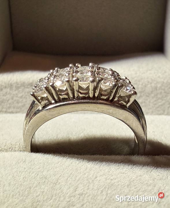 Pierścionek z białego złota 585 15 brylantów 163 złoto