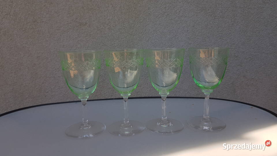 Kieliszki szkło uranowe Myszków