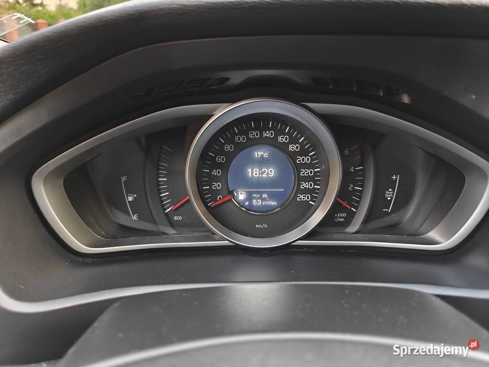 Volvo V40 2018 120 20 Diesel radio Lublin