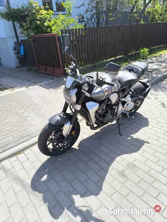 Honda CB 1000R 2021r Zarejestrowana i nieuszkodzony Kock sprzedam