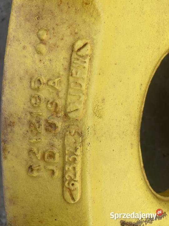 ŚRODKOWA CZĘŚĆ KOŁA R212195 R560247 R212196 świętokrzyskie Kielce