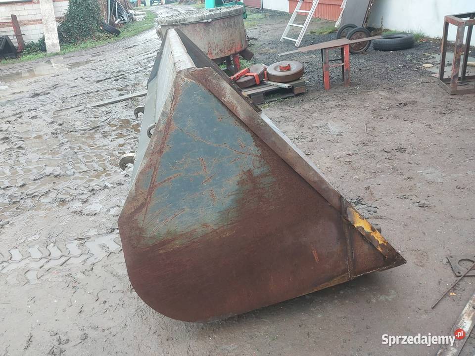 Łyżka objętościowa do tura 25m Piotrków Trybunalski