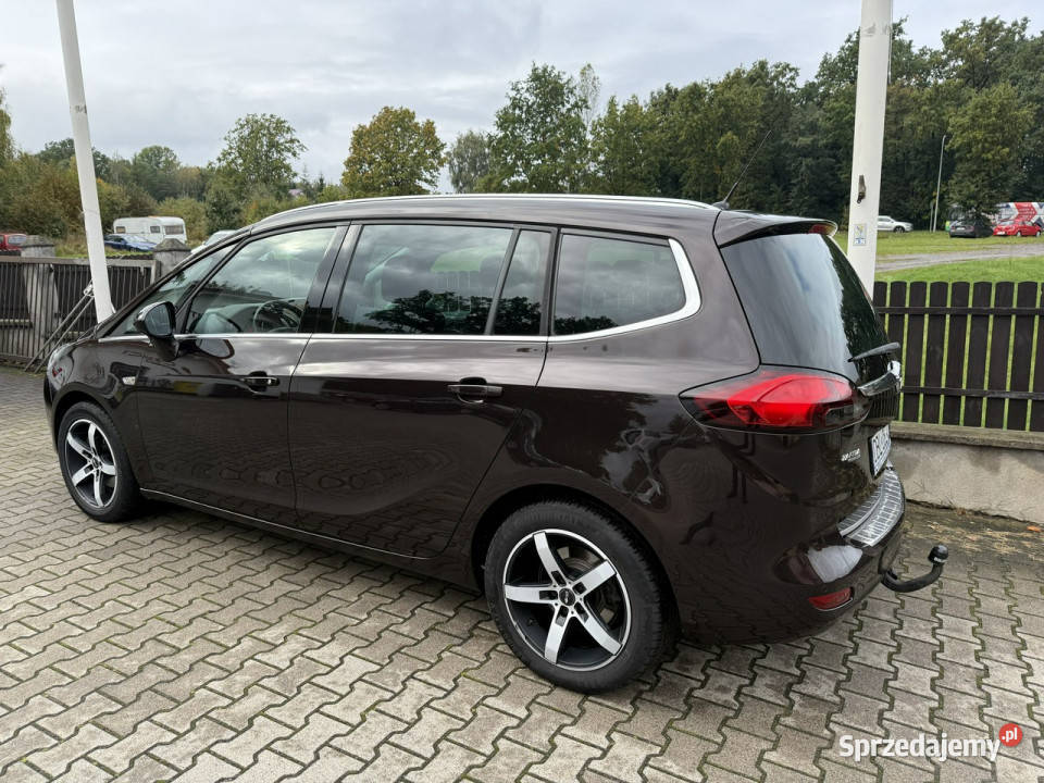 Opel Zafira 14 turbo 140 ładna 133 swieżo