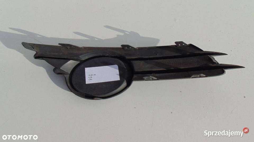 KRATKA ZAŚLEPKA LEWA OPEL CORSA D 13211480