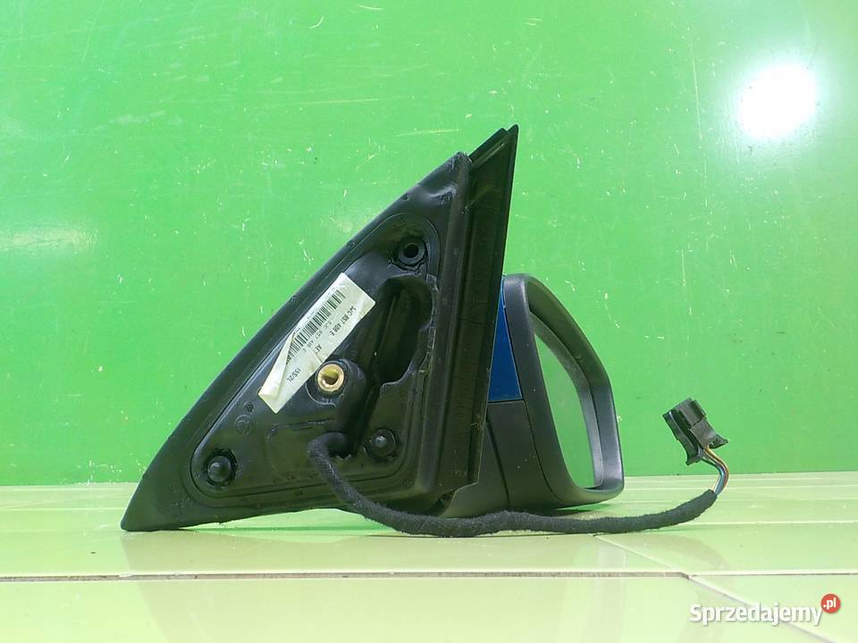 SKODA RAPID 14 TDI 16r 5D lusterko prawe