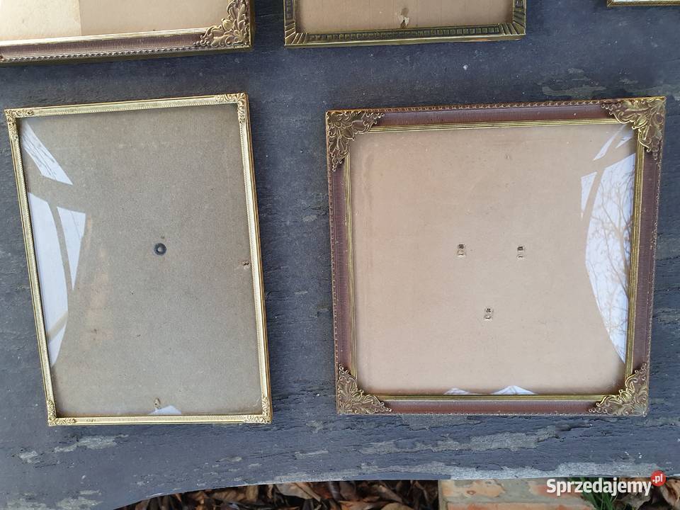 Stare ramki z wypukłym szkłem Myszków