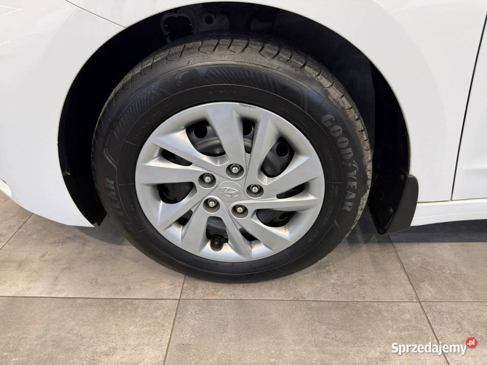 Hyundai Elantra 16MPI 126 M6 2019 r salon elektryczne lusterka Myślenice