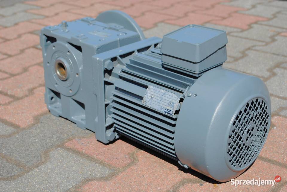 Motoreduktor kątowy 22kw 113obrmin LENZE Pozostałe Biznes i Przemysł lubuskie Kargowa