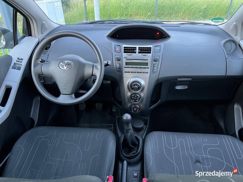 Toyota Yaris 10 Super stan z Niemiec 69KM Yaris Dębica