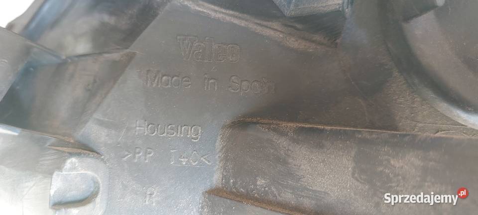 Lampa reflektor prawy przód do Volkswagen Passat Lampy przednie Sochaczew