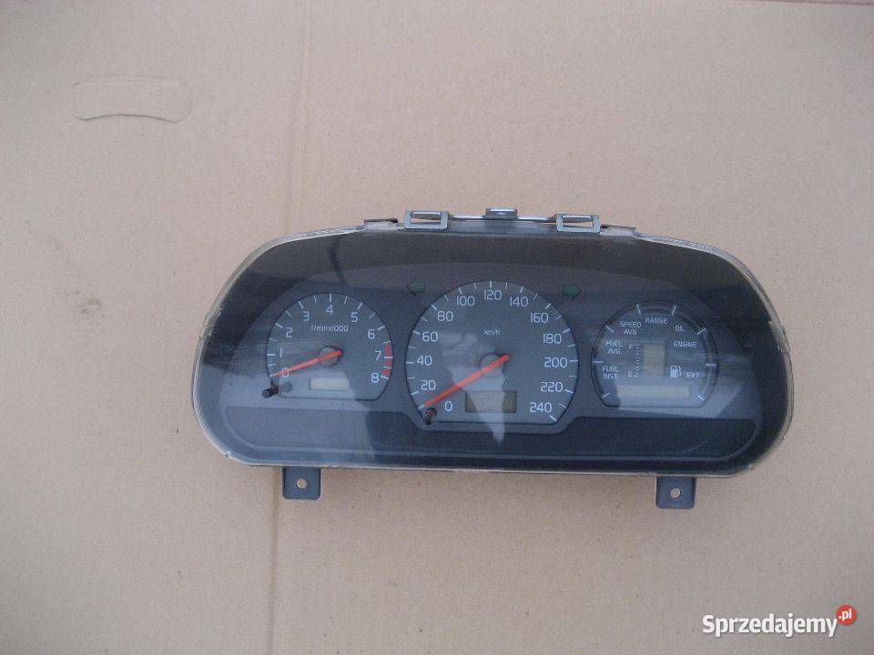 volvo s40 v40 9699r 18 benzyna licznik zegar z Rakoniewice sprzedam
