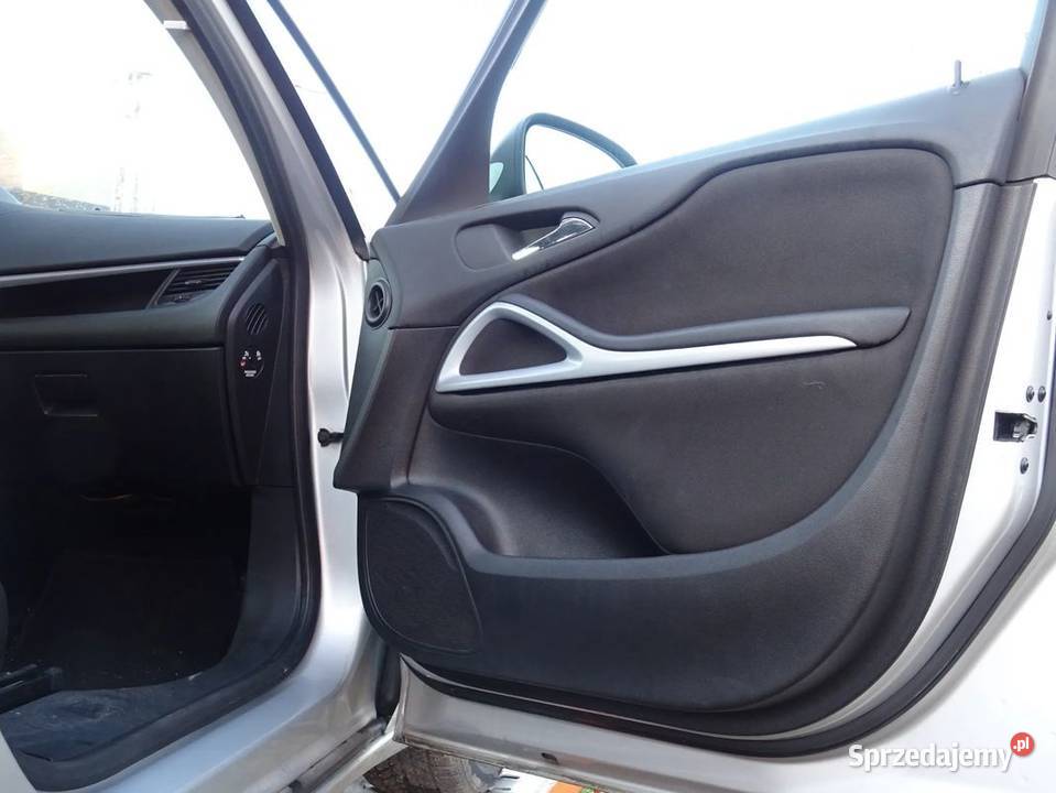 Fotel kierowcy pasażera kanapa pięcioosobowy łódzkie