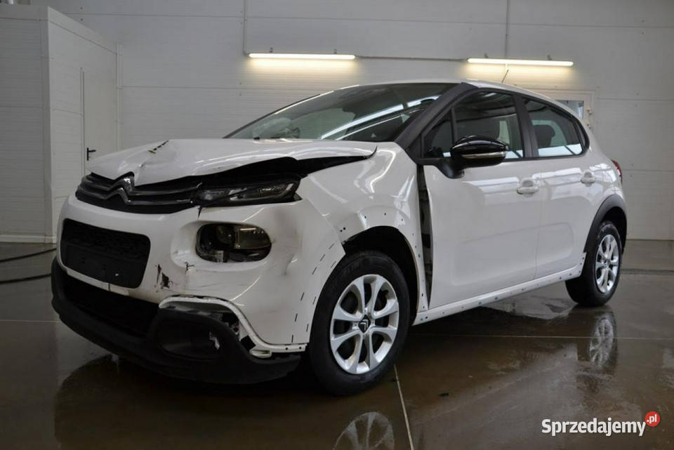 Citroen C3 12 benzynka 82 tablet LEDY Kęty sprzedam