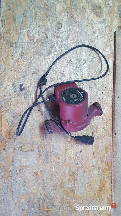 Pompa obiegowa wody Grundfos UPS 2560 180 Pozostałe Rydułtowy