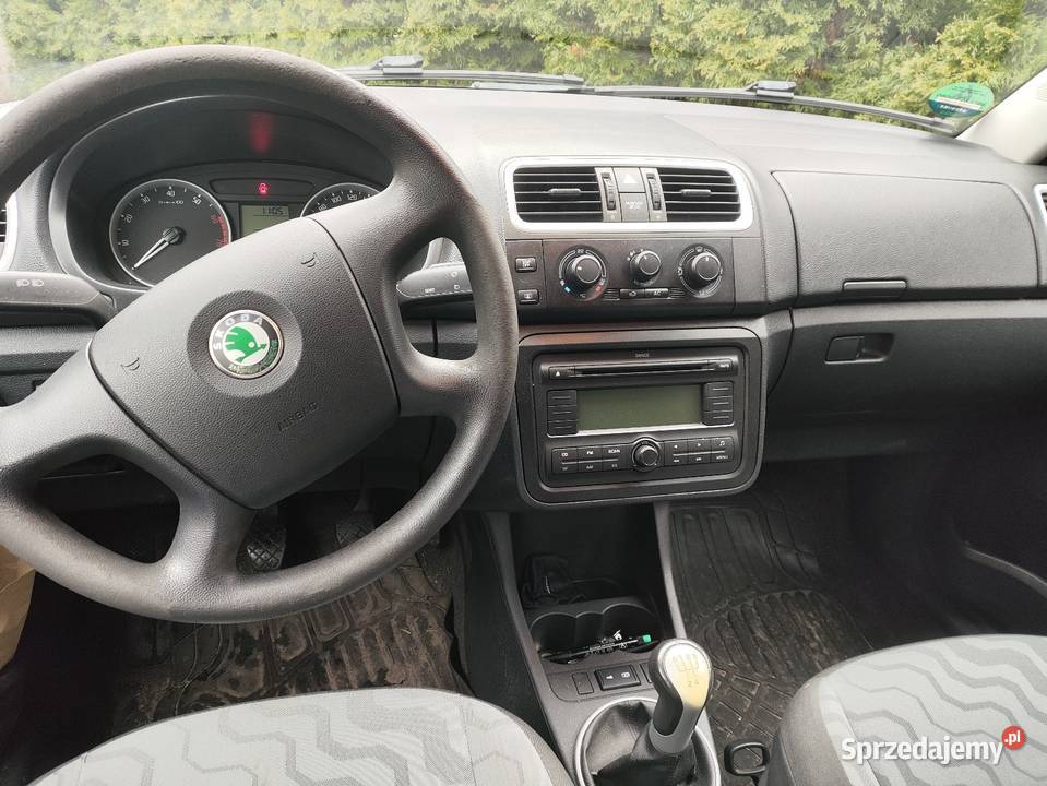 Skoda Roomster 14 benzyna welurowa tapicerka