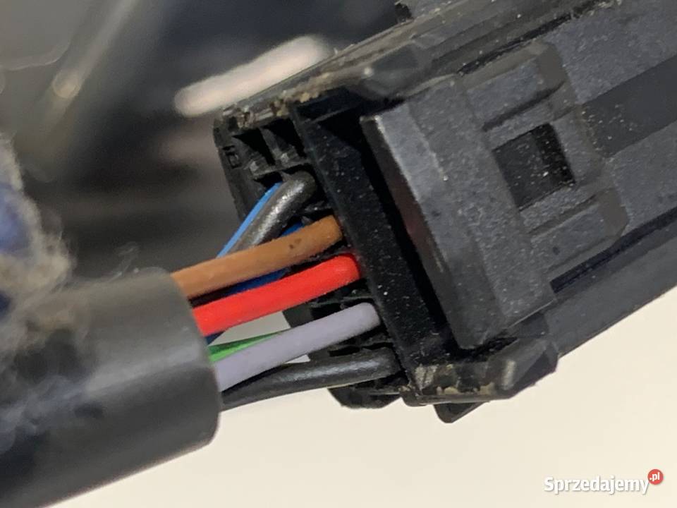 LUSTERKO LEWY RENAULT CLIO IV Kombi ZEWNĘTRZNE Karoseria