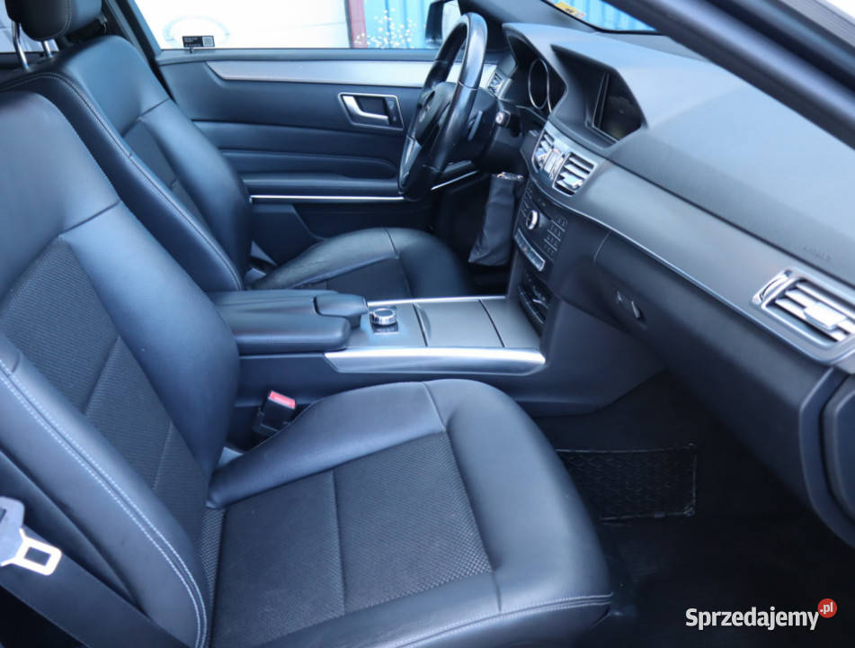 Mercedes E E 250 ESP Łódź sprzedam