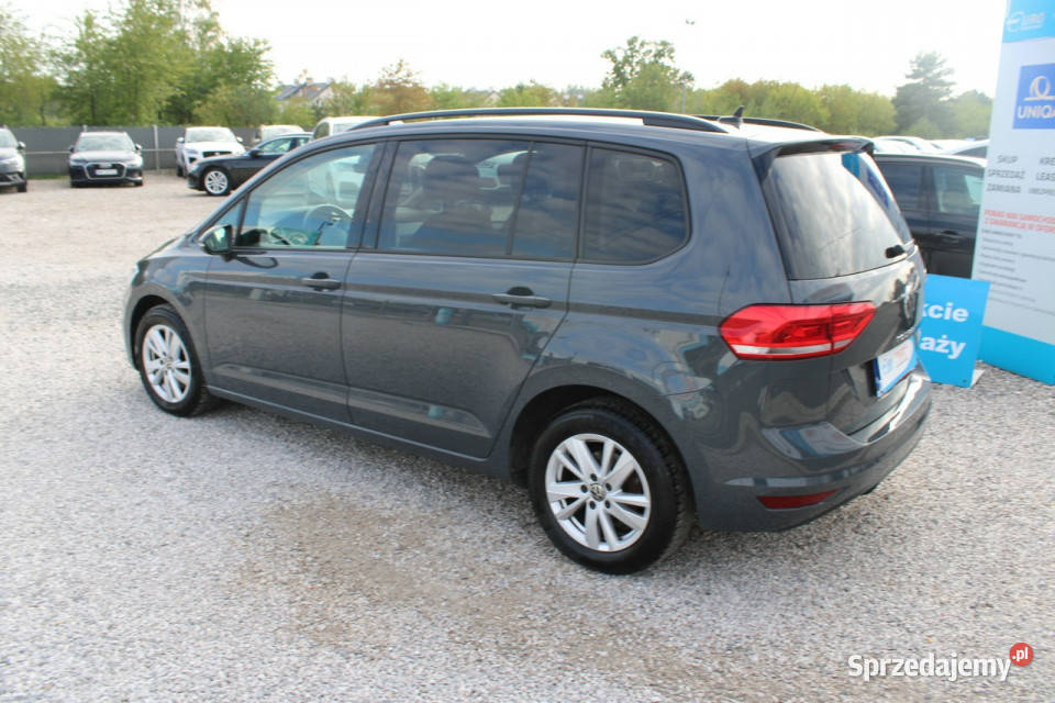 Volkswagen Touran EVO Comfortlin54390 PLN nieuszkodzony Warszawa