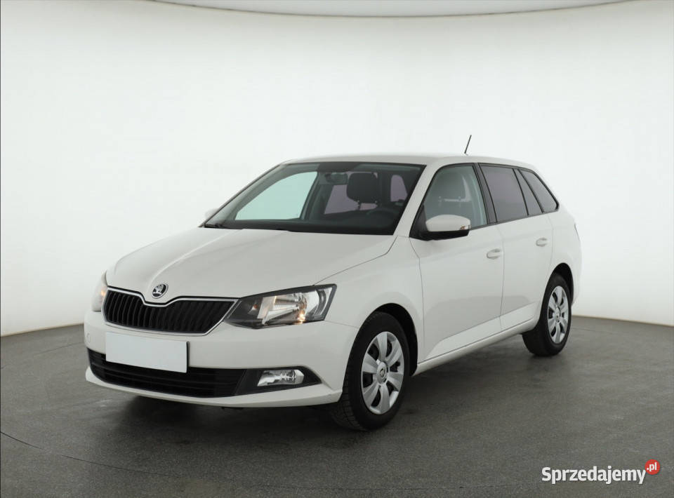 Skoda Fabia 10 TSI 140631km Piaseczno