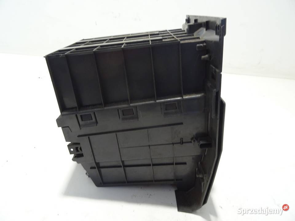 SCHOWEK SZUFLADA RENAULT TRUCKS T Van minibus