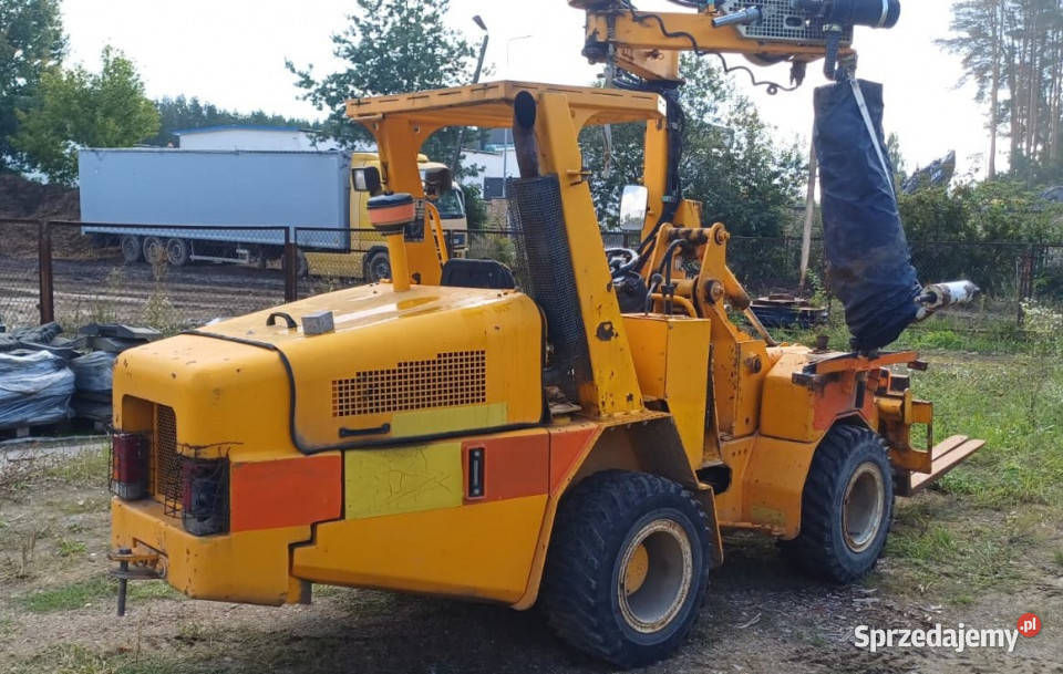 Ładowarka TRANSMANUT ETP 2004 4x4 z układarką do nie Izabelin