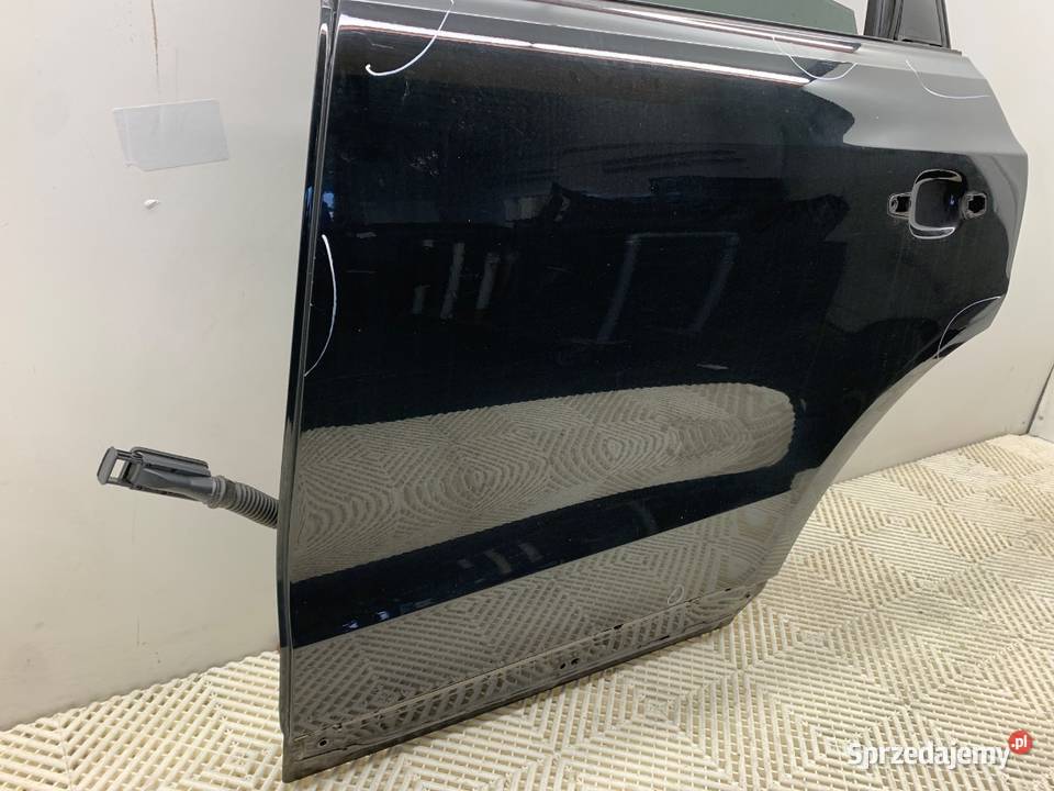 DRZWI LEWY TYŁ AUDI Q5 8R SUV 0817 CZARNY