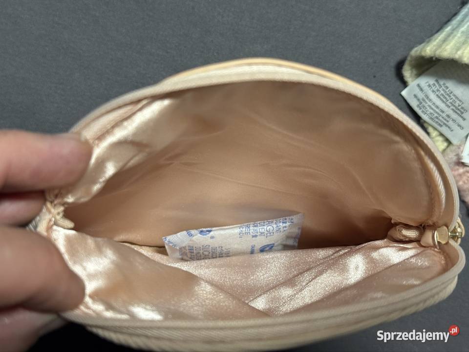 Oryginalna torebka kosmetyczka Giorgio Armani wielkopolskie Swarzędz