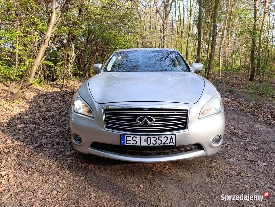 Piękne Infiniti Q70 z silnikiem benzynowym 37 sprzedam