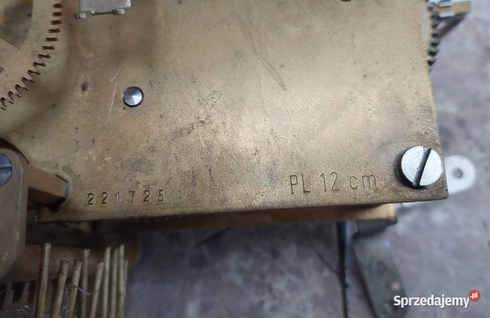 M021 Mechanizm zegara 9 młotków kwadransowy pomorskie Tczew