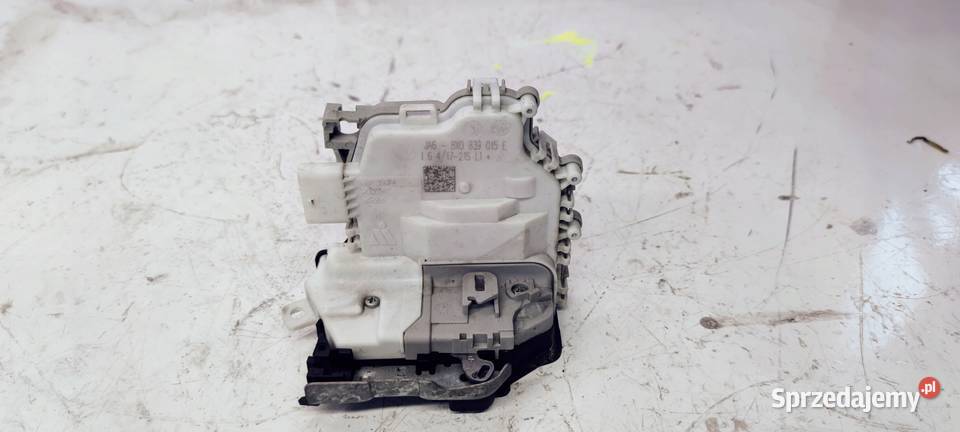ZAMEK DRZWI LEWY TYŁ AUDI A1 8X0839015E 5 PIN