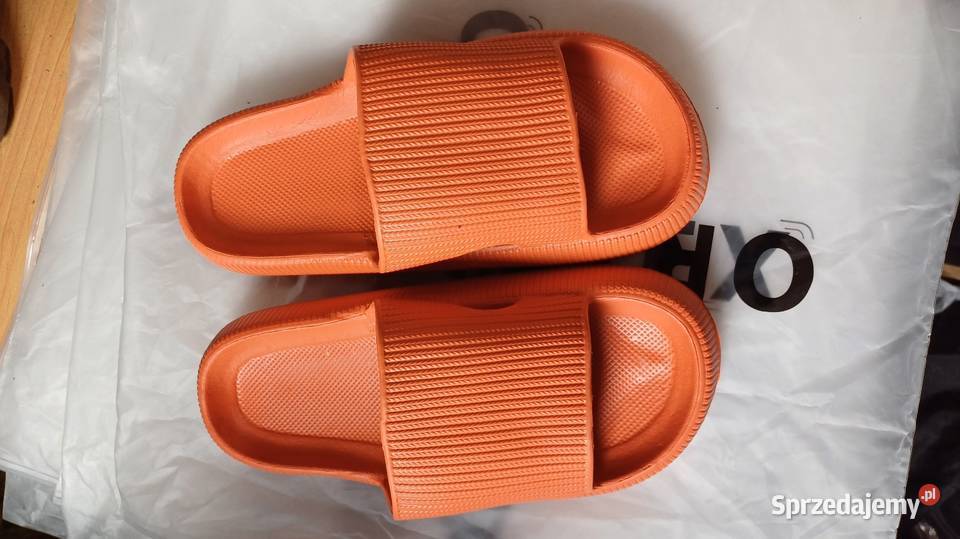 Nowe klapki ergonomiczne łagodzące
ból kolor Gorzów Wielkopolski sprzedam