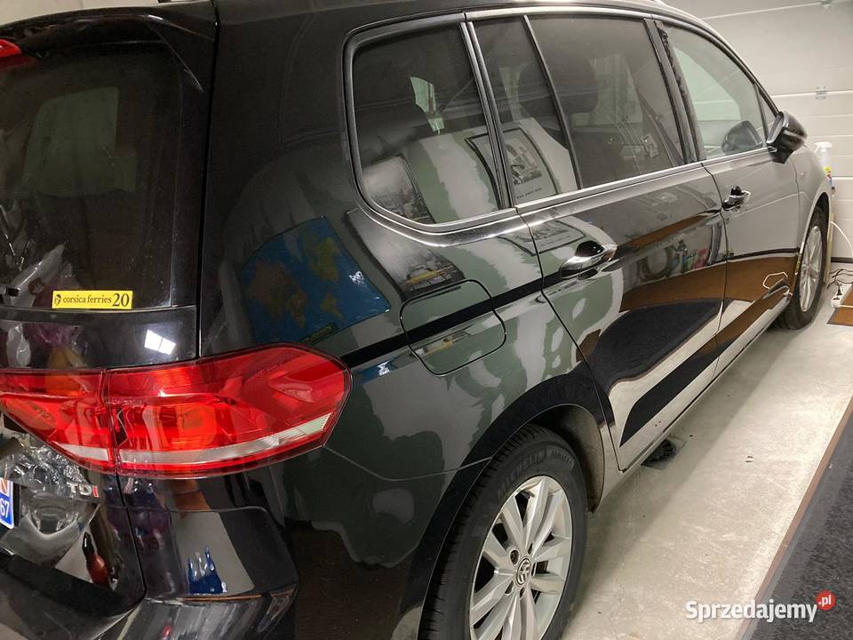 Sprzedam auto z Francji na Ukraine VW Touran nieuszkodzony Nowy Tomyśl
