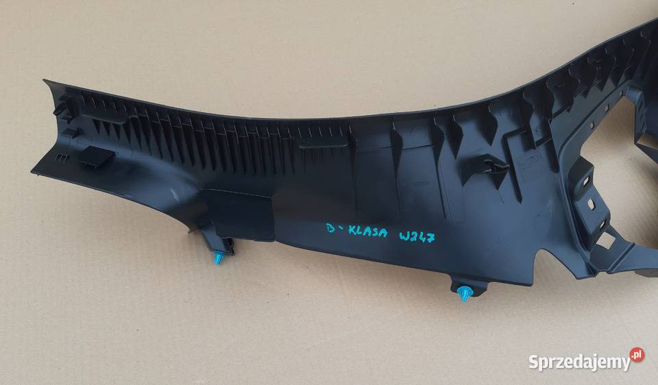 MERCEDES BKLASA W247 OSŁONA SŁUPKA POSZYCIE LEWE tapicerki samochodowe lubuskie Trzciel