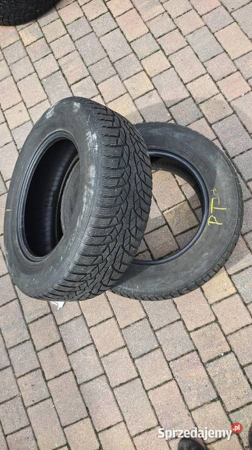 Opony zimowe Nokian 21565r16 100 parę 215
