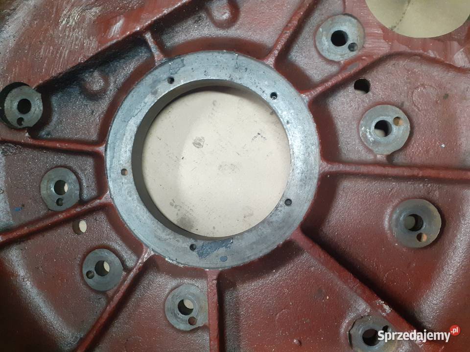 Sprzedam obudowę c 330 Sierzchów