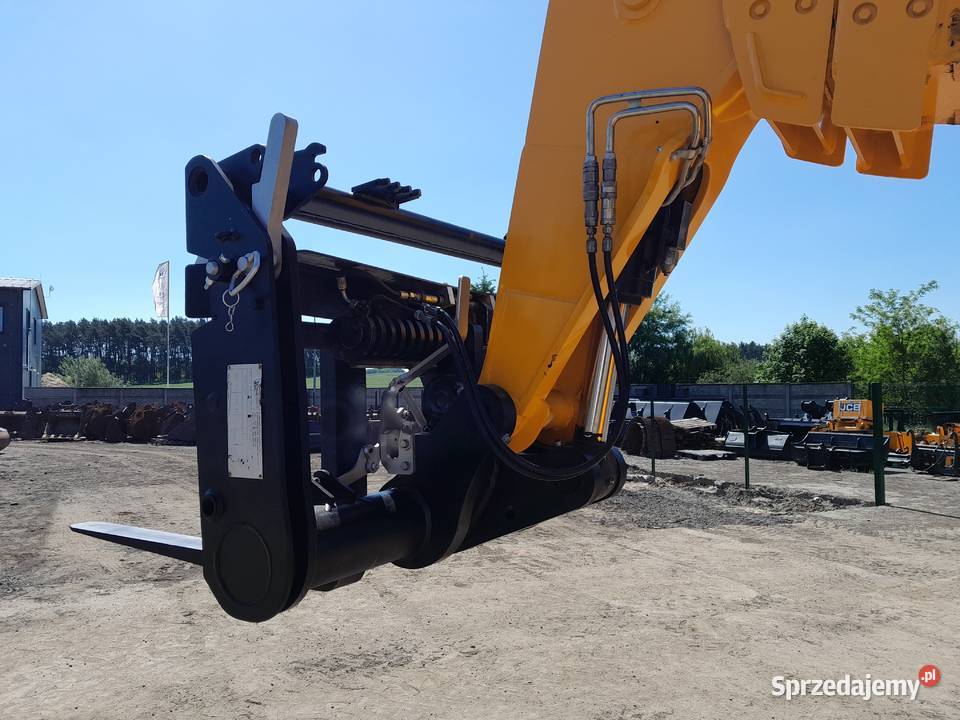 ŁADOWARKA TELESKOPOWA 17 METRÓW JCB CAT JLG