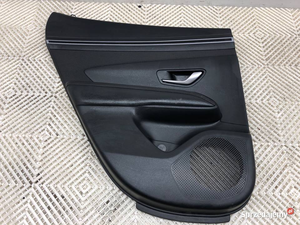 BOCZEK DRZWI LEWY TYŁ HYUNDAI TUCSON SUV