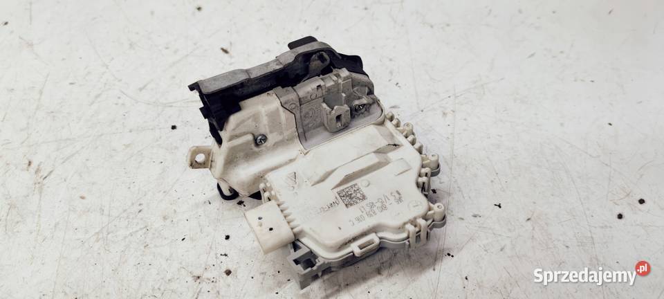 ZAMEK DRZWI LEWY TYŁ AUDI A1 8X0839016C 6 PIN Przystajń sprzedam