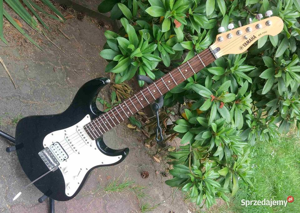 Gitara elektryczna Stratocaster Yamaha EG 112C