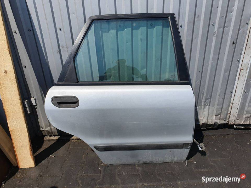 DRZWI PRAWE TYŁ VOLVO V40 32973 Lipno